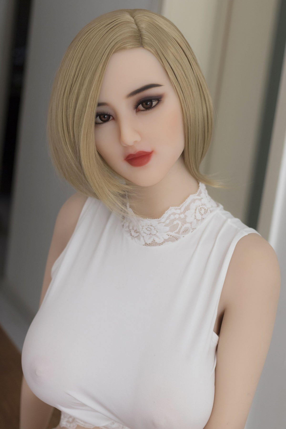 Elektra: Busty Sex Doll
